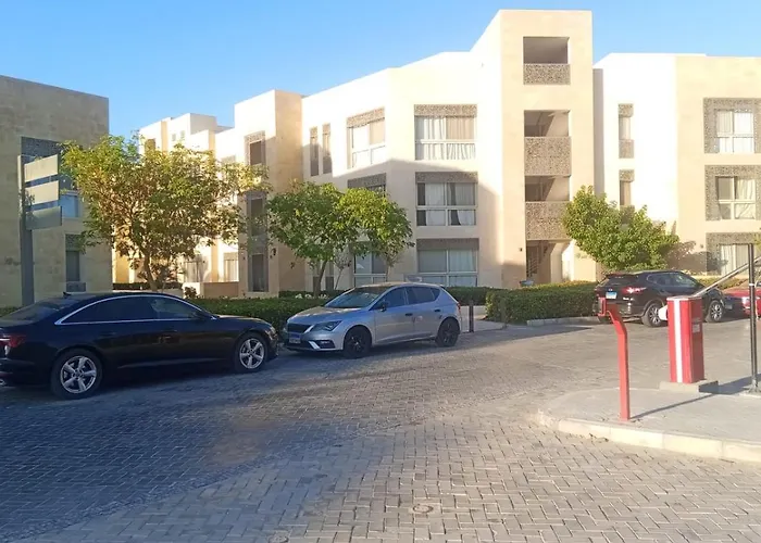 Beautiful 2b. M7-4b Mangaroveey Hurghada